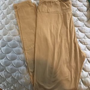 LulaRoe TC leggings. Never worn
